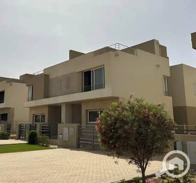 فیلا 6 غرف نوم للبيع في 6 أكتوبر، الجيزة - IMG-20250706-WA0228(1). jpg