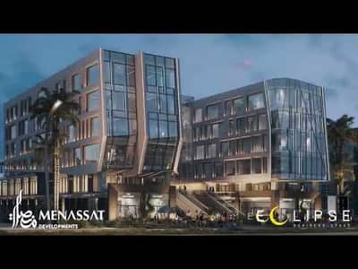 Retail for Sale in New Cairo, Cairo - محل تجاري بمول على شارع التسعين الشمالي