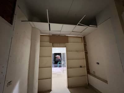 Retail for Rent in Mokattam, Cairo - محل بموقع مميز بالمقطم
