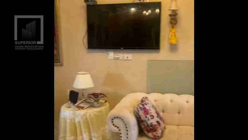 16 1000383586_frame_100. jpg