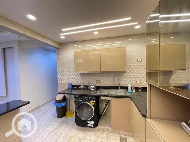 8 WhatsApp Image 2025-10-31 at 22.51. 08_e94bbed0. jpg