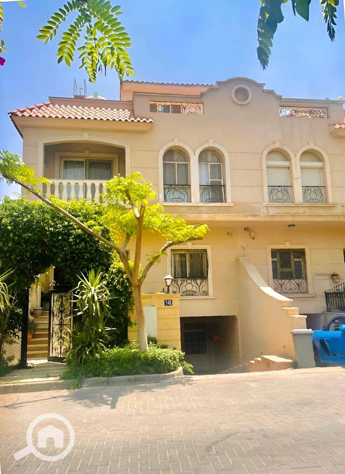 9 66fc22c8-4430-4596-b50d-6c65a3414f69. jpeg