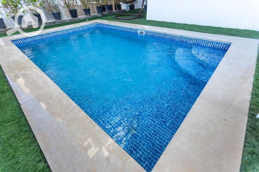 11 WhatsApp Image 2025-10-01 at 17.13. 27_90ab7613. jpg