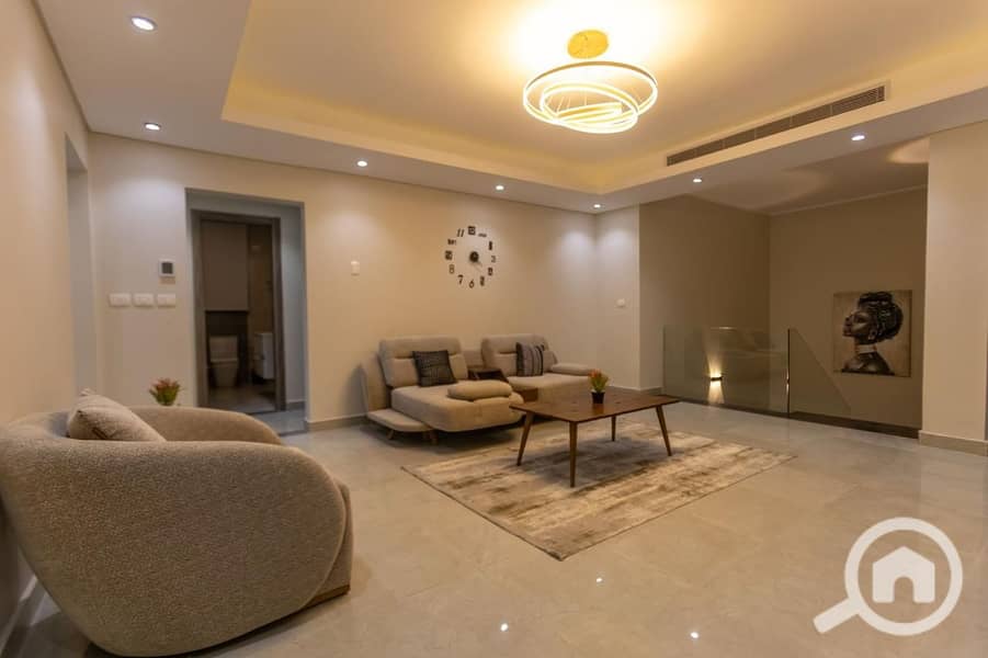 2 WhatsApp Image 2025-10-01 at 17.13. 29_fcb071ba. jpg