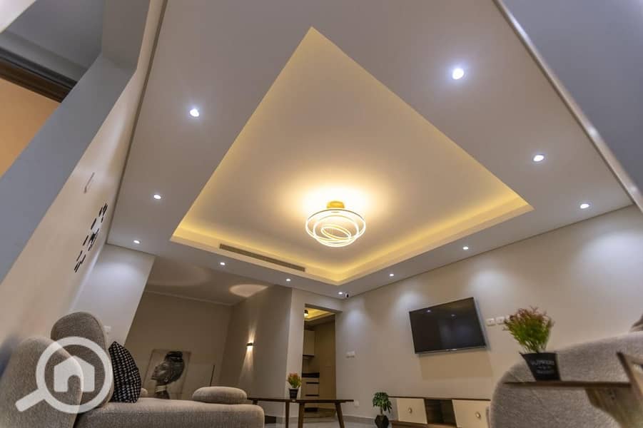 6 WhatsApp Image 2025-10-01 at 17.13. 29_5f22daa8. jpg