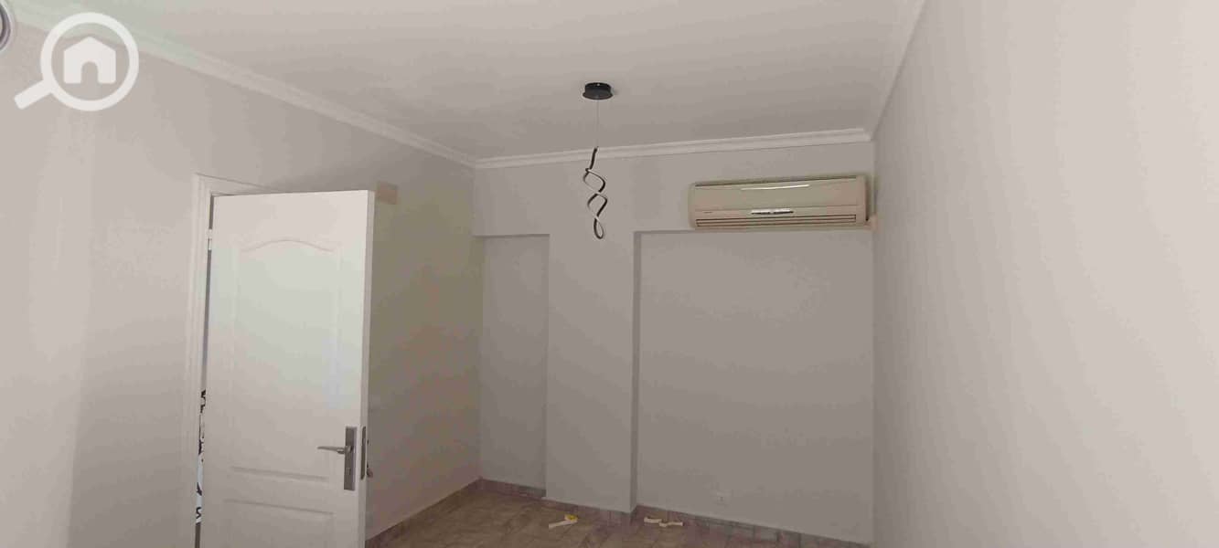 33 IMG_٢٠٢٥٠٩٢٧_١٢٢٣٠٦. jpg