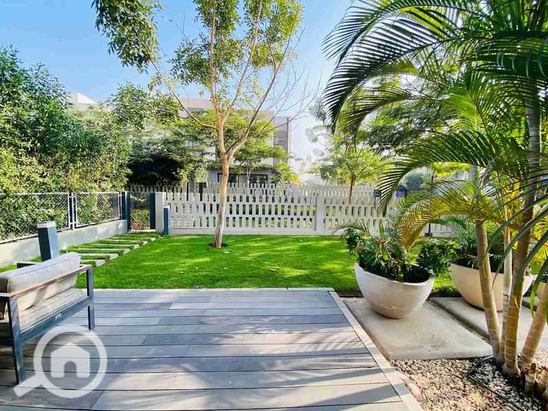 11 IMG_20250708_223111_650. jpg