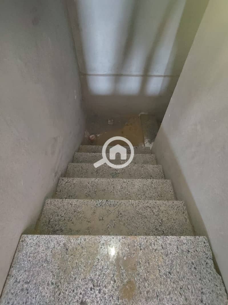 6 19c7060f-6c5b-4ef5-a0f4-f981d0c57280. jpeg