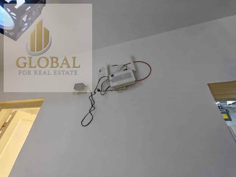 9 8bf9e42c-3a5c-40b1-8618-53e7ee40f769. jpg