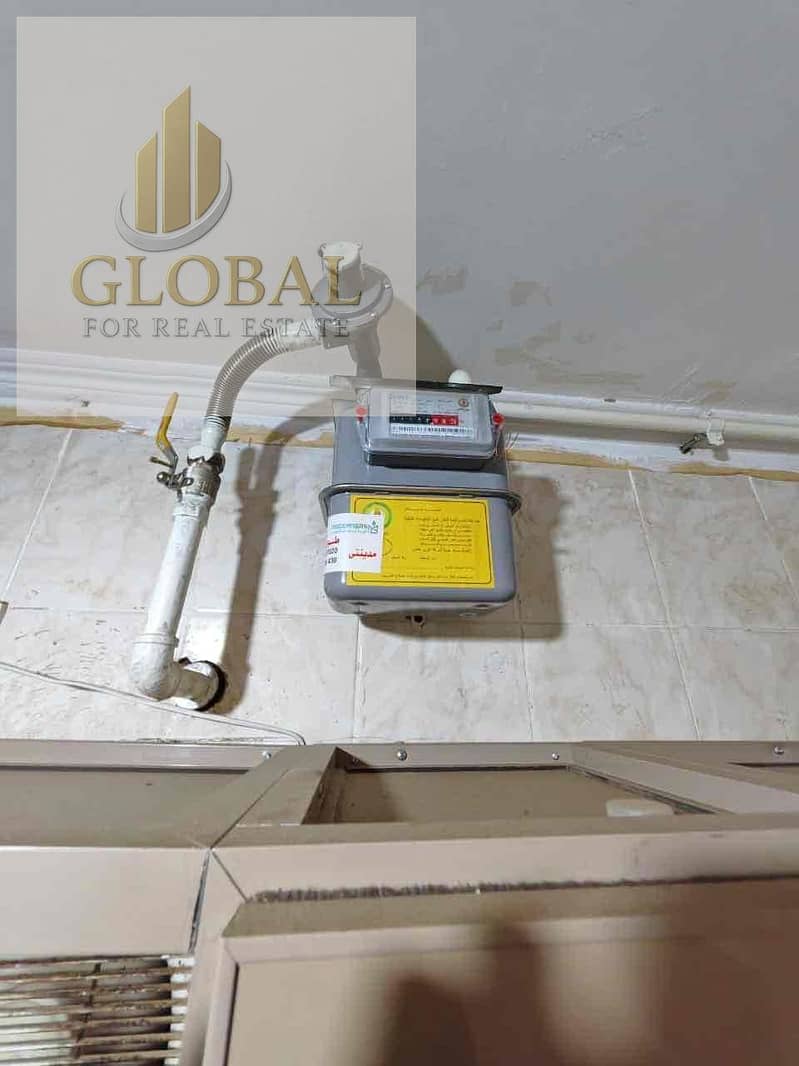 10 502896f1-3c80-454e-a1a6-4ec094b1d33f. jpg