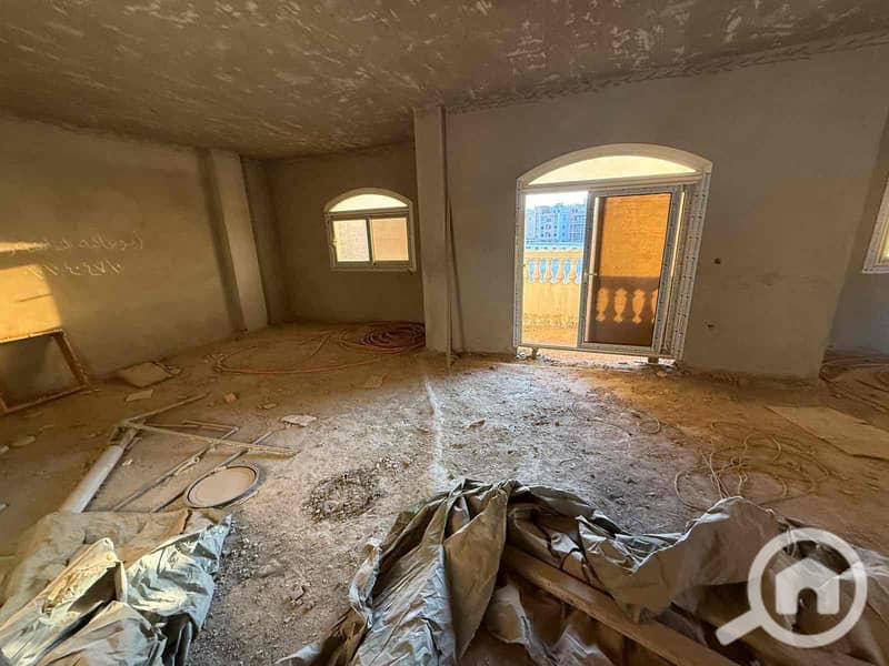 3 c8caf4f8-d2f4-4924-ba80-d45efcb441de. jpg