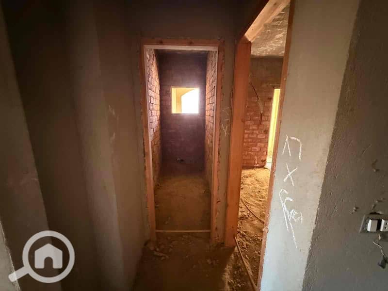 12 9c6105d6-cb31-4a9f-951d-658df4f80294. jpg