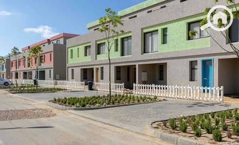 6 Bedroom Duplex for Sale in North Coast, Matruh - 0051d39b-0419-488a-9438-bbaf8f3e739b. jpg