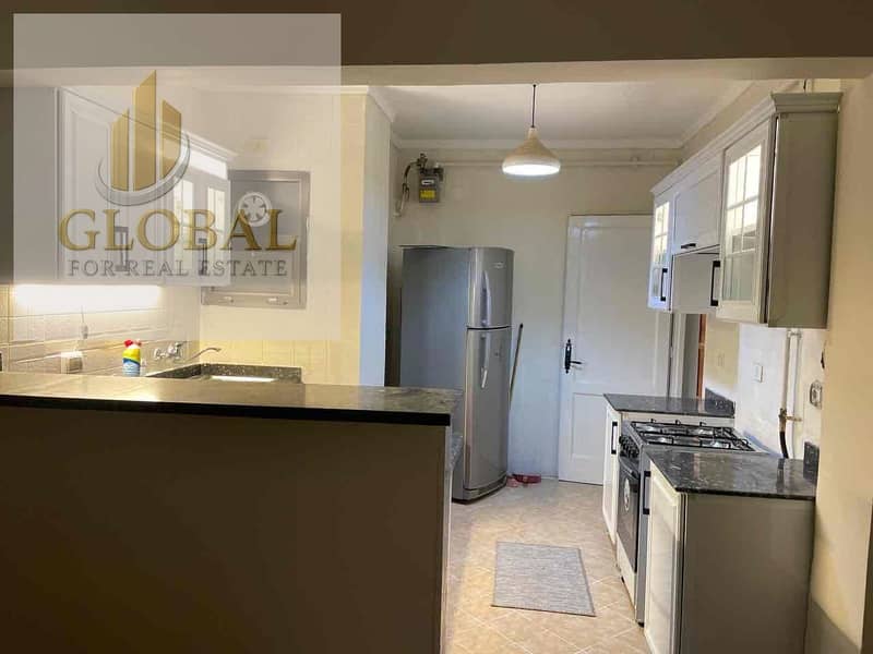 6 eec115af-ce80-42a8-9f5f-b3ca727a6a36. jpg