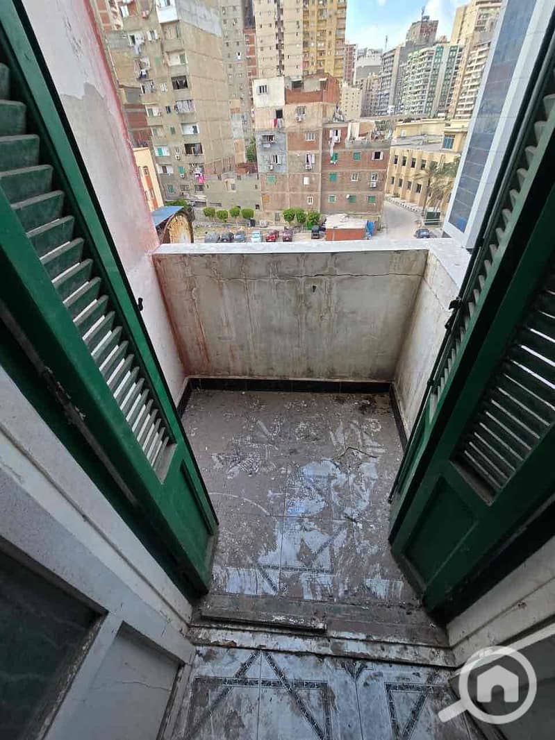 5 11c639ef-579c-42b0-a0fa-e5716dcccee5. jpg