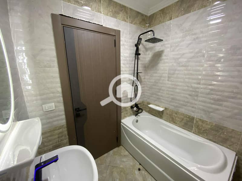 4 WhatsApp Image 2025-11-03 at 6.06. 04 PM. jpeg