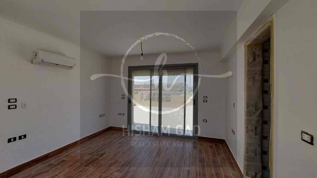 8 08353670-f172-4081-bff7-6f1fc08dce2a. jpg