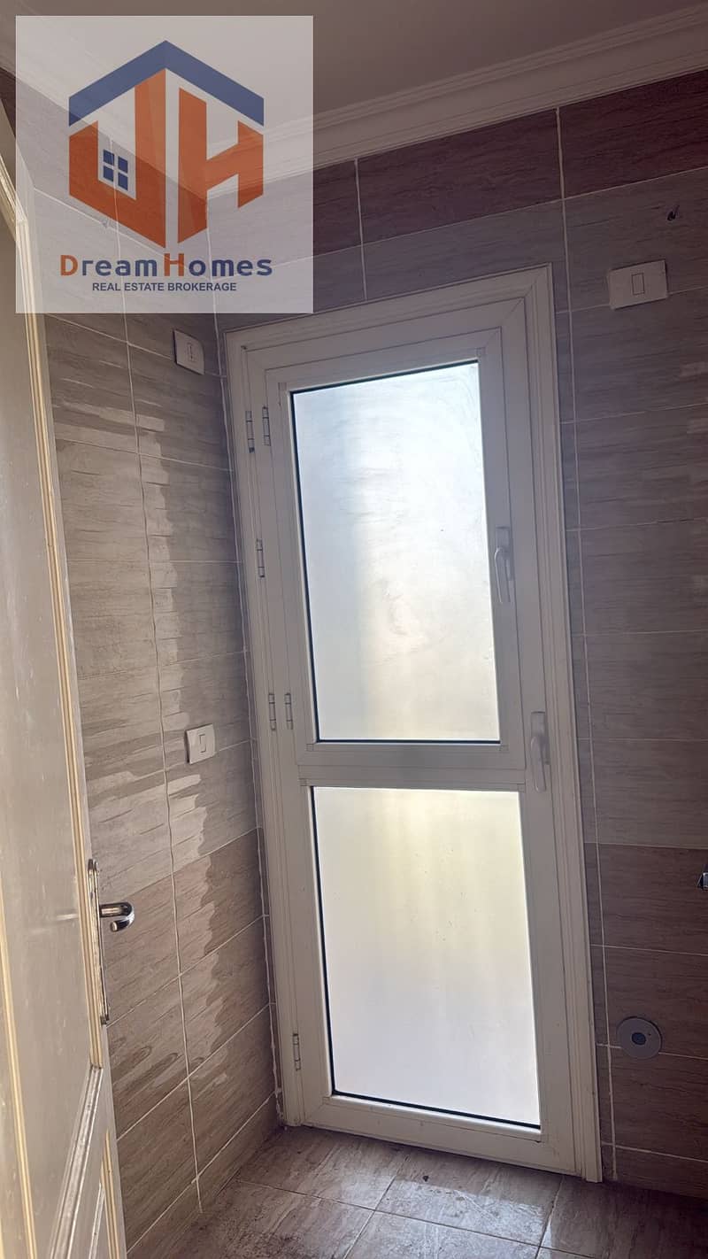 6 WhatsApp Image 2025-11-03 at 11.11. 26 (1). jpeg