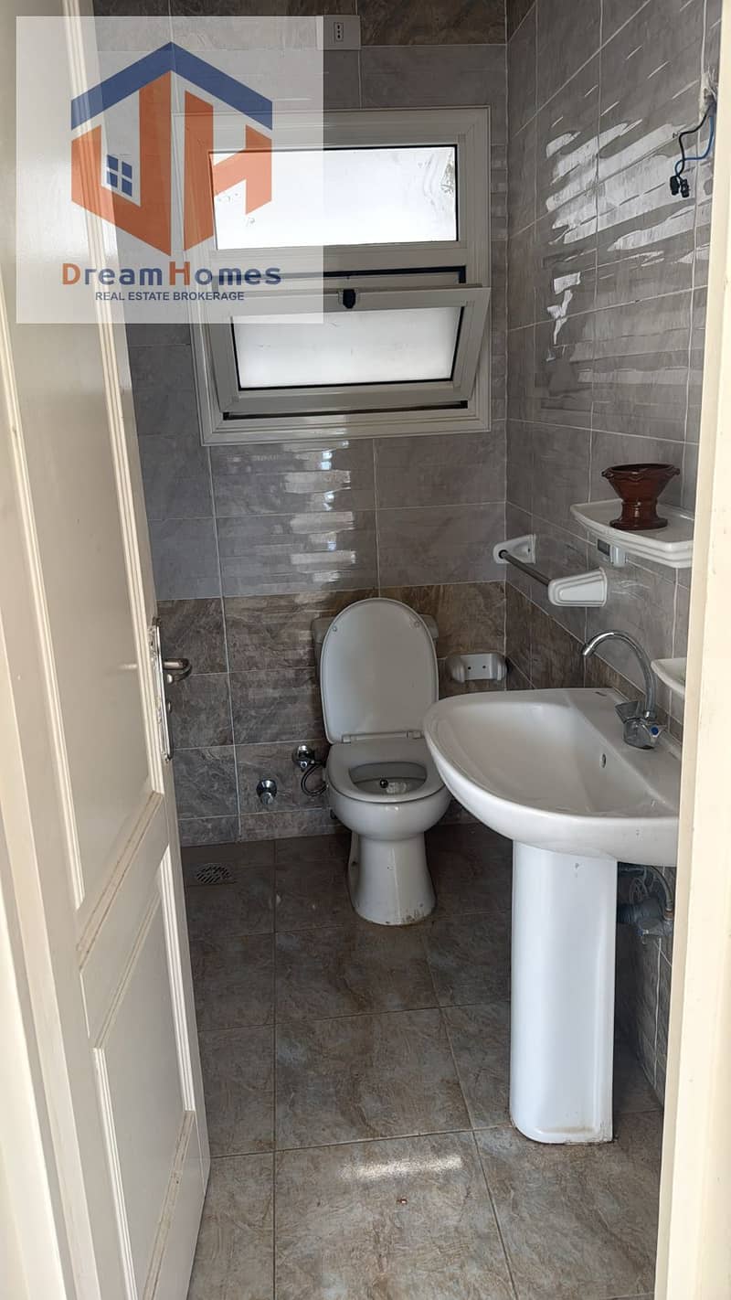 8 WhatsApp Image 2025-11-03 at 11.11. 25 (1). jpeg