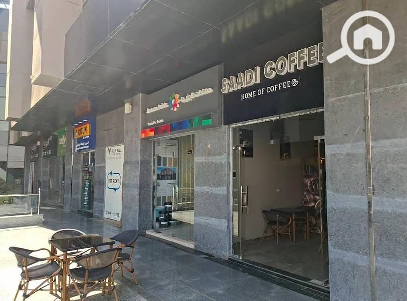 2 76327983-7d18-4744-b2a0-44bb85e760db. jpg