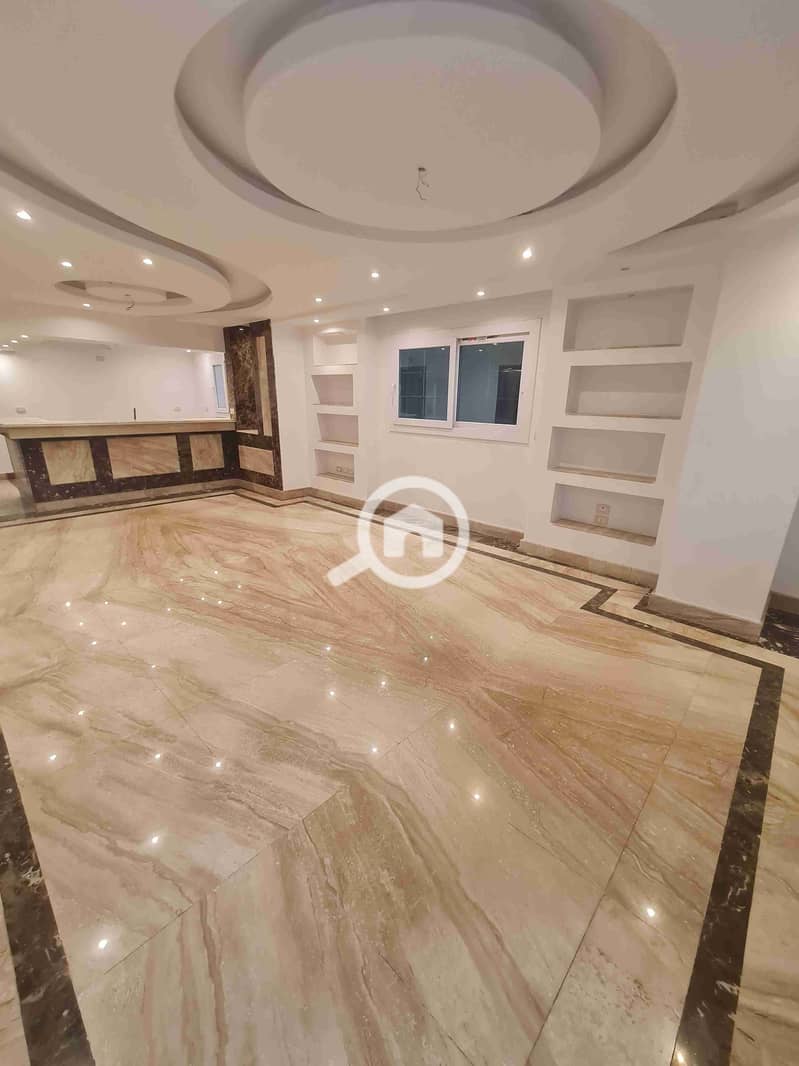 1000175373. jpg 1000175373. jpg