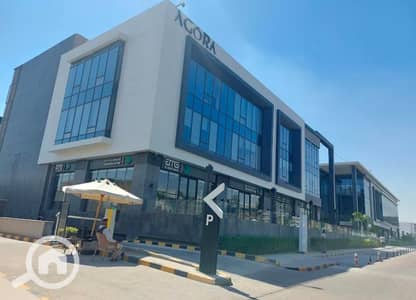 Retail for Sale in New Cairo, Cairo - caca70a5-f4f7-4403-869b-3d2150305295. jpg