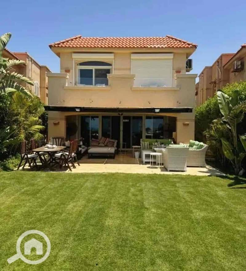 13 221df496-74b7-4c29-a067-8d202984fa50. jpg