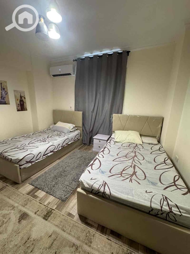 5 F5E37CDD-D938-43A8-A159-1B797F9A5741. jpg