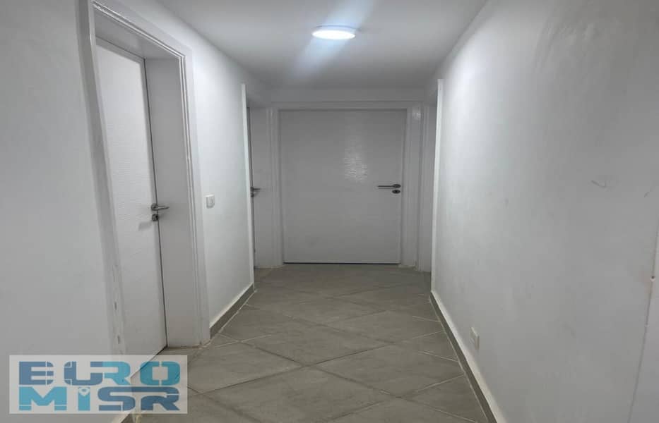 4 WhatsApp Image 2025-11-03 at 10.57. 37 AM (4). jpeg