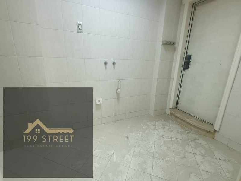 8 WhatsApp Image 2025-10-29 at 11.25. 14-3. jpeg