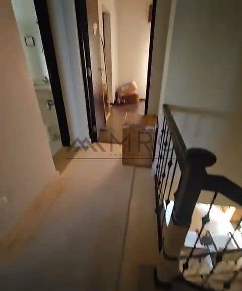 3 WhatsApp Video 2025-11-03 at 17.16. 01_fb6b7cc3. mp4_snapshot_00.03. 344. jpg