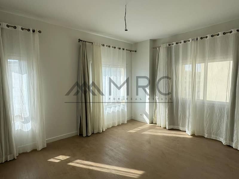 6 IMG-20251020-WA0100. jpg