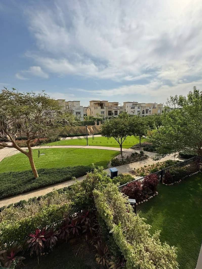 2 ceed91b6-3d53-4a7c-9294-3295d24fe062. jpeg