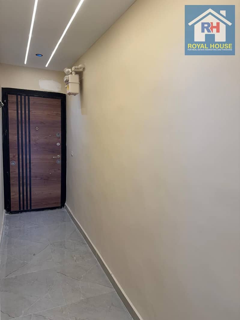 10 b055f01c-d95b-422d-8a39-183a6d60eb41. jpeg