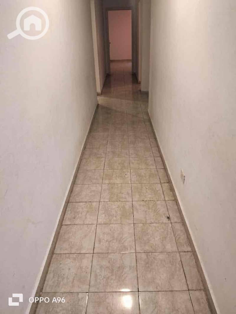 5 f848a7d9-31c0-4dd3-a4d2-2fec8ce2a5c3. jpg