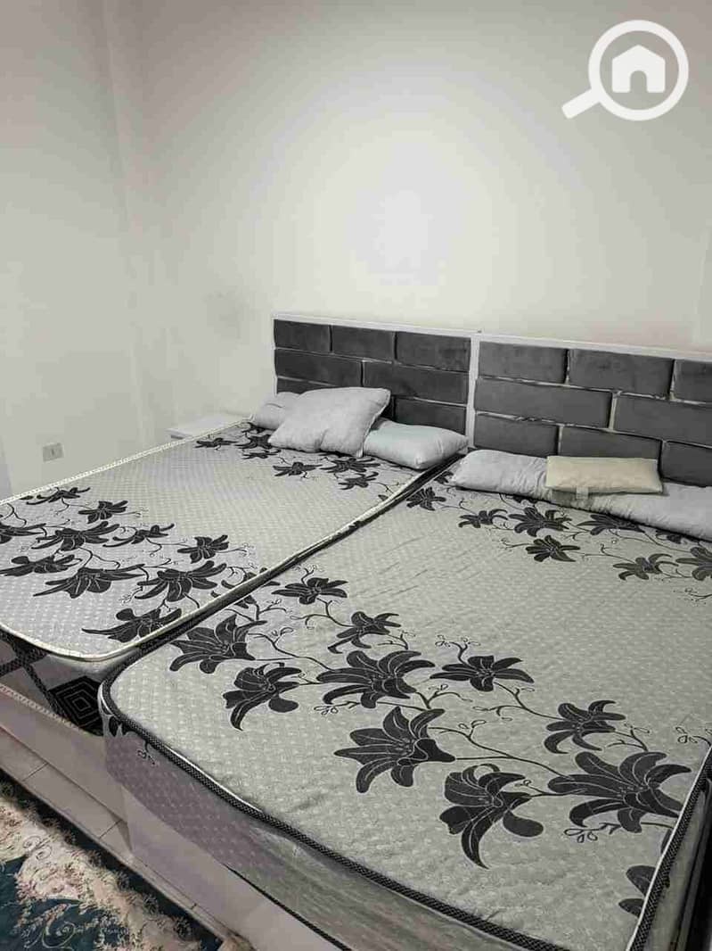 5 IMG_٢٠٢٥١١٠٢_١٤٤٩١٦. jpg