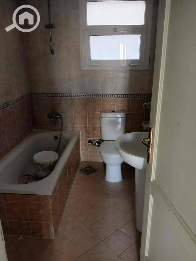 5 5e4f74a1-3c35-45d5-a688-47eb6155ac21. jpg