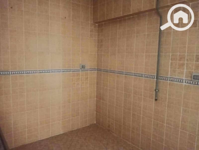 9 4b3de801-54a9-4755-8bf1-e526c46eef19. jpg