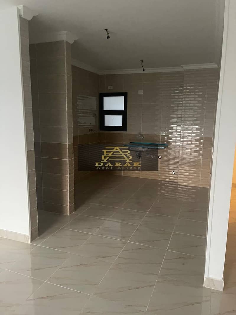 11 fafc524c-60f6-46ee-8ccd-33396adc6c91. jpg