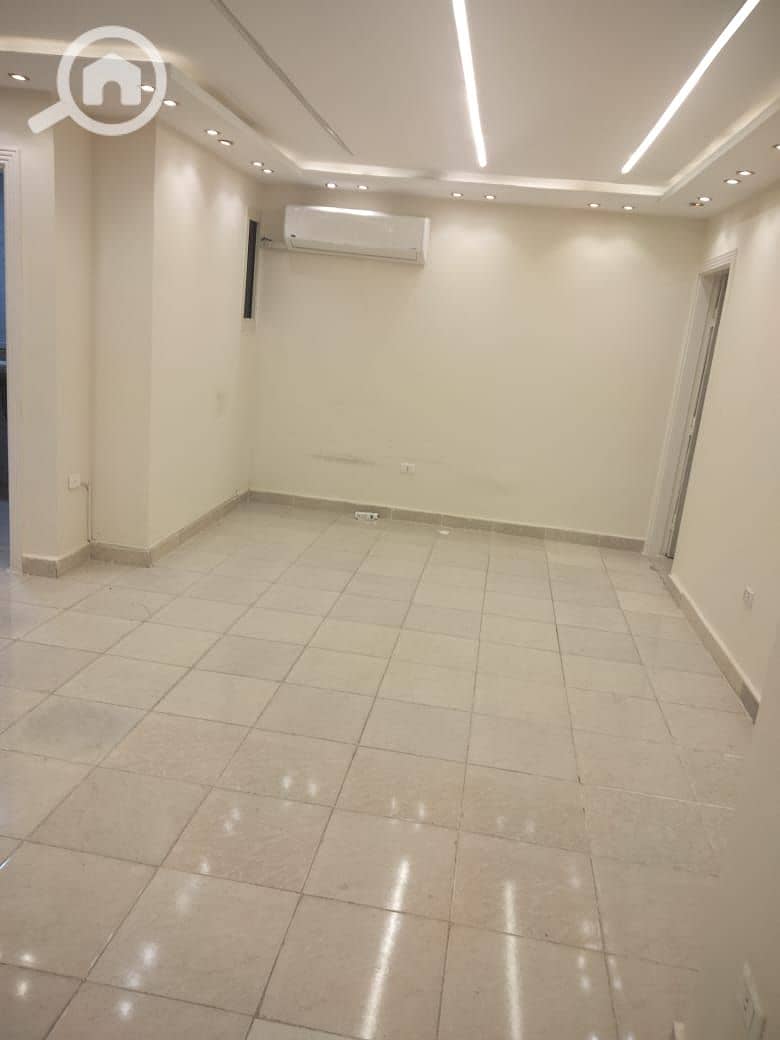 4 WhatsApp Image 2025-11-03 at 2.15. 55 PM (1). jpeg