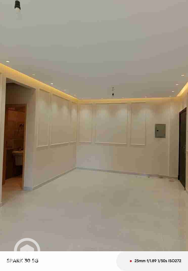 1000582008. jpg 1000582008. jpg