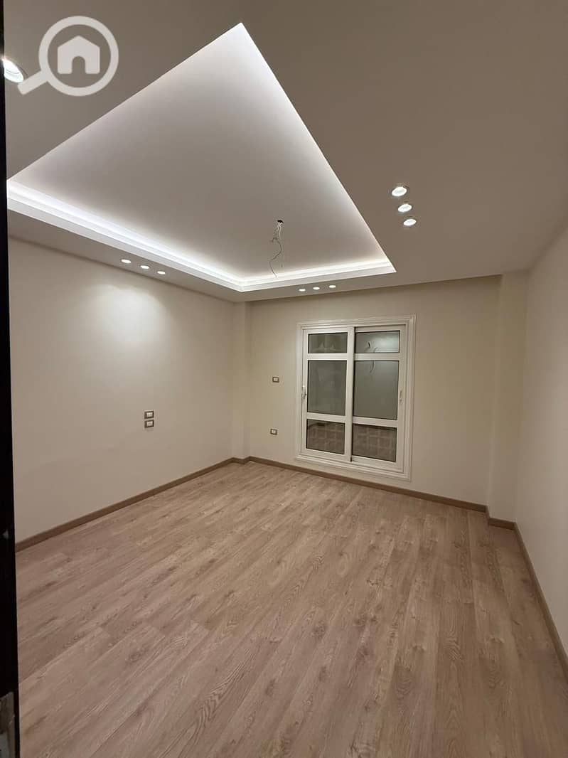 8 2c675a82-ecb0-4d55-b64e-fad6fd57516f. jpg