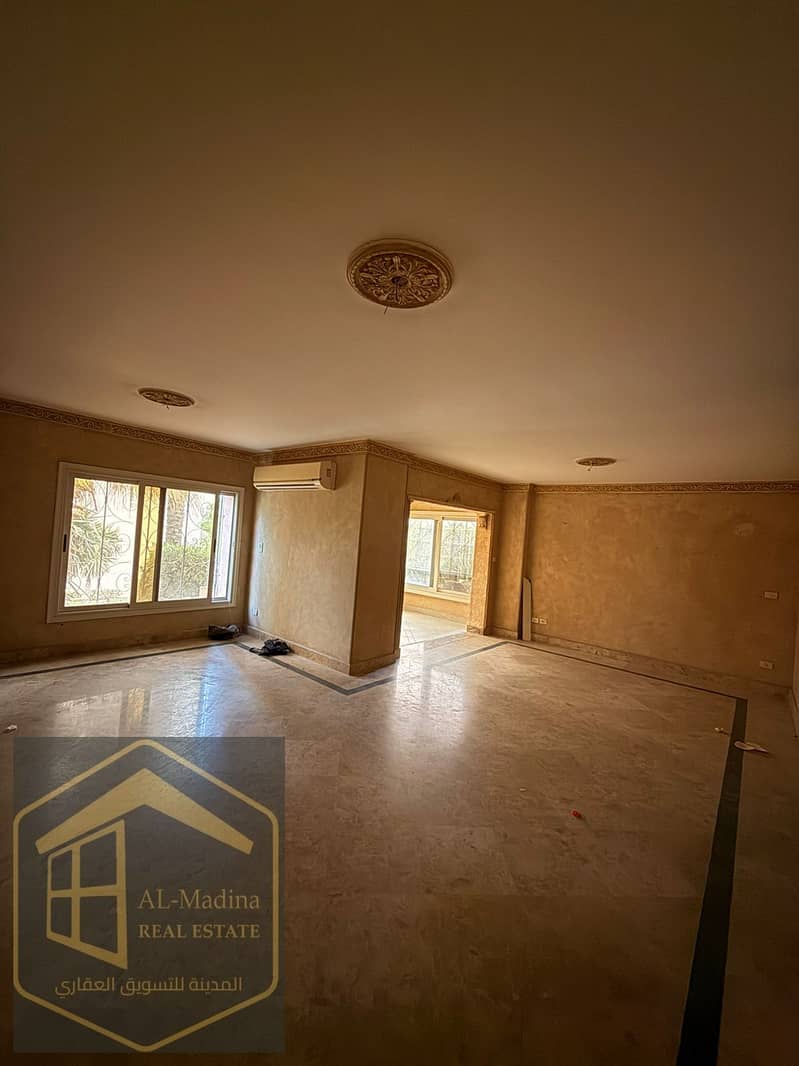 4 24fca342-aec9-43ae-9453-33b0775e0075. jpg