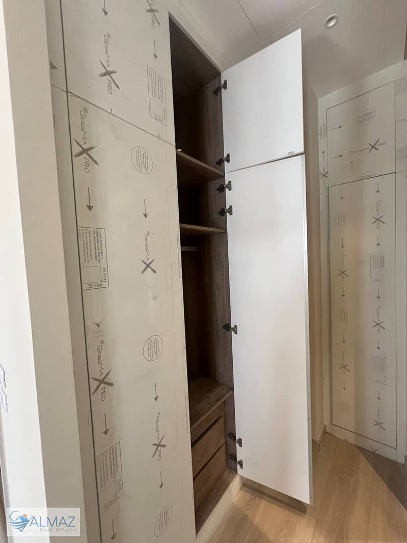 8 WhatsApp Image 2025-10-04 at 12.45. 59 PM. jpeg