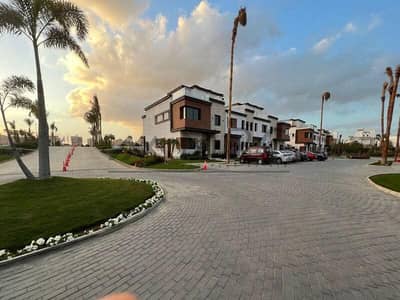 فیلا 5 غرف نوم للبيع في القاهرة الجديدة، القاهرة - IMG-20251102-WA0168. jpg