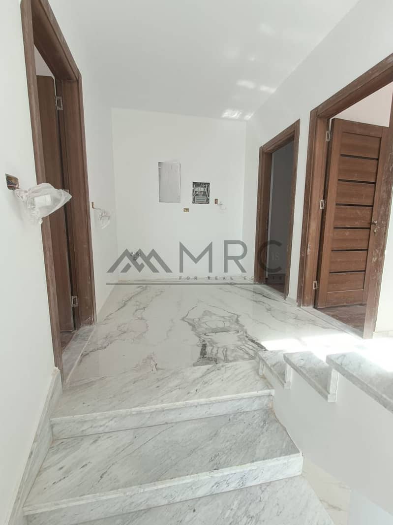 2 WhatsApp Image 2025-10-29 at 14.23. 16_1220d5c0. jpg