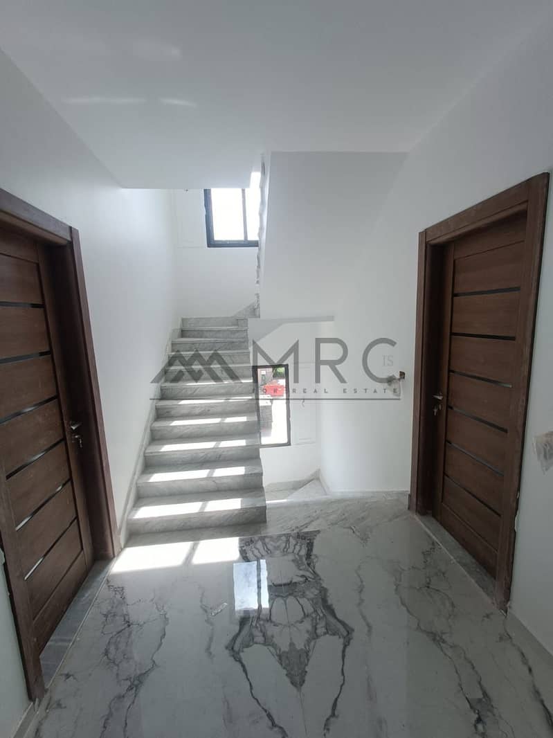 5 WhatsApp Image 2025-10-29 at 14.23. 15_5c0d56e7. jpg