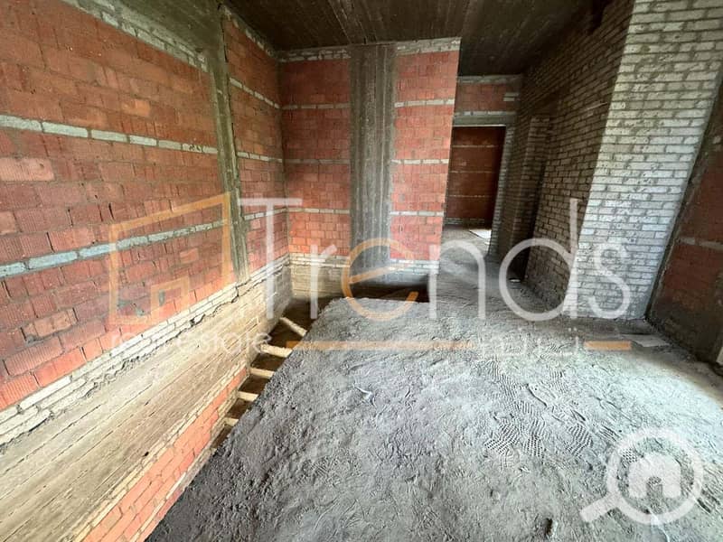 3 WhatsApp Image 2025-05-08 at 11.16. 19 AM (1). jpg