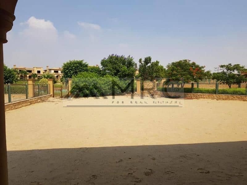 11 WhatsApp Image 2024-10-21 at 12.57. 33 PM. jpg