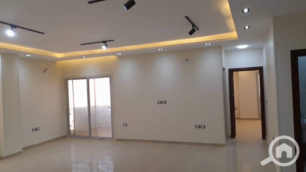 2 WhatsApp Image 2025-11-04 at 11.14. 21 AM. jpeg